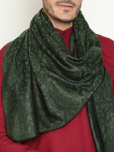 Timeless Wool-Blend Scarf – Paisley in Rich Contemporary Olive Color