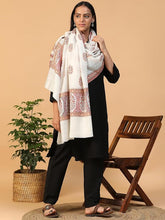 Traditional Palledar Wool Kani Shawl