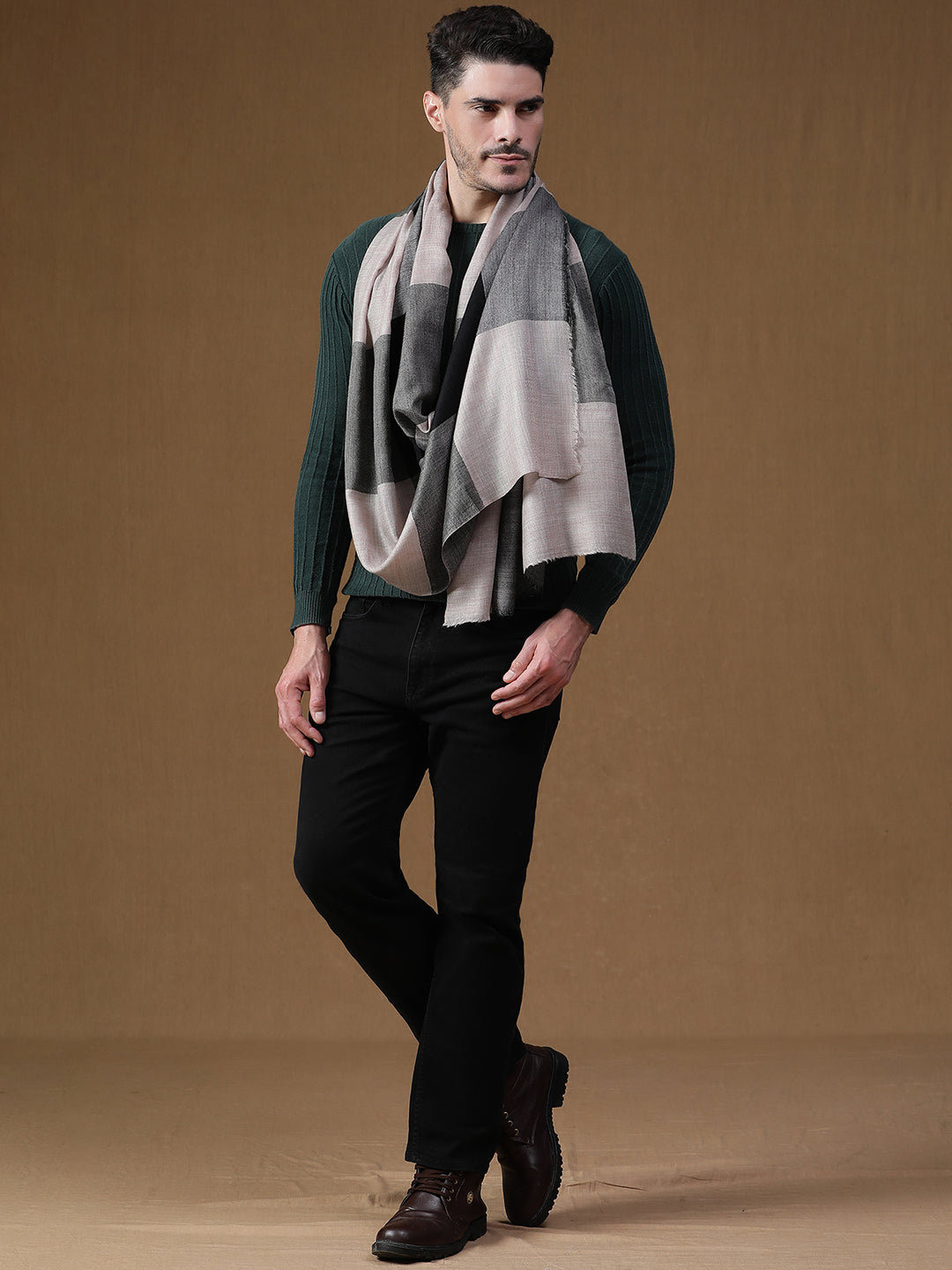 Neutral Grey Checked Winter Unisex Scarf – Wool & Cashmere Blend