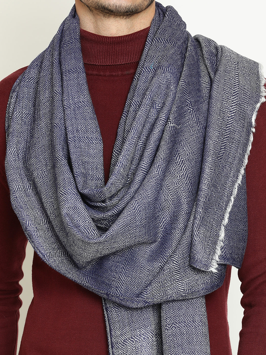 Navy Weave Patterns wool muffler