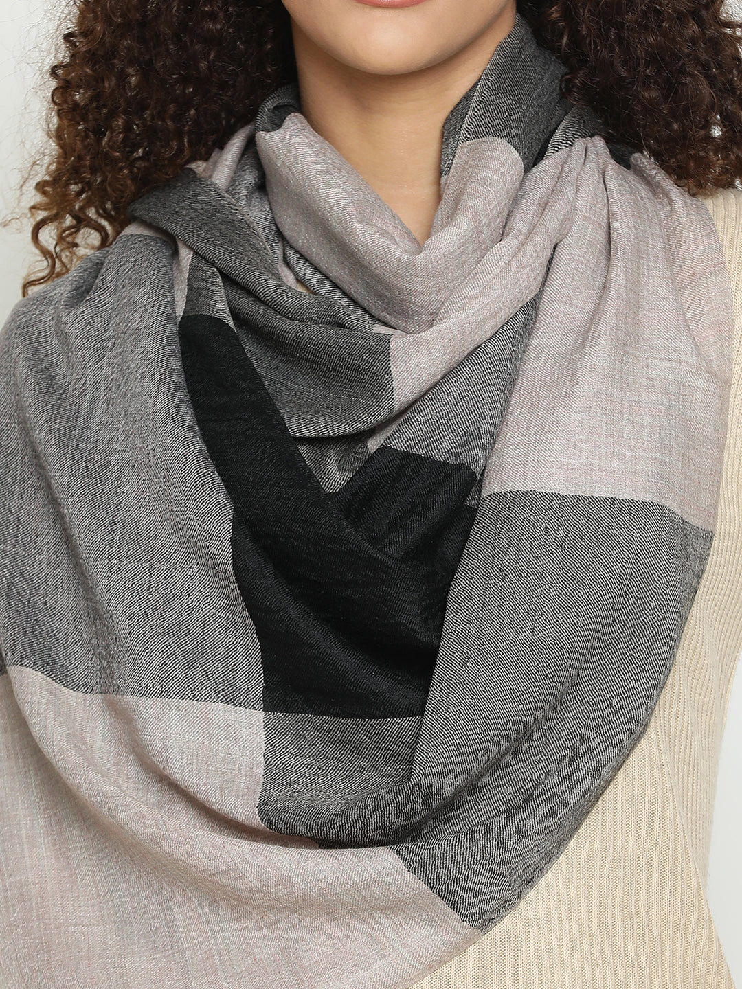 Grey Checked Wool Stole